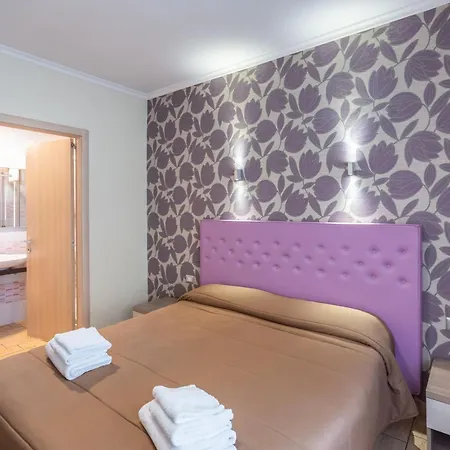 Hotel Hotiday Centro 3*