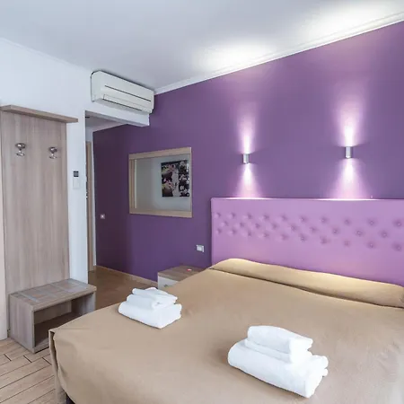 Hotel Hotiday Centro 3*