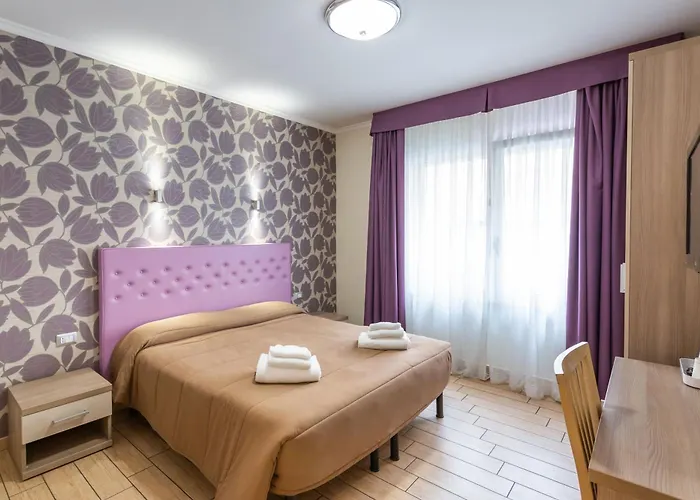 Hotiday Centro Hotel 3*