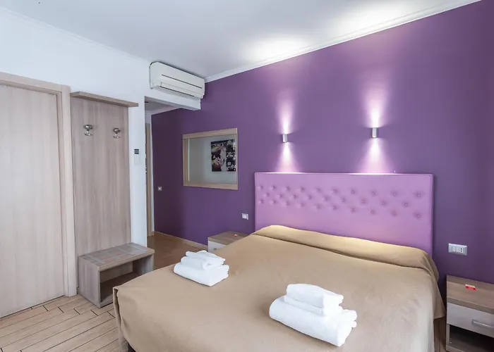 Hotel Hotiday Centro 3*