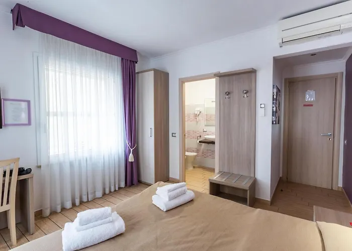 Hotel Hotiday Centro 3*